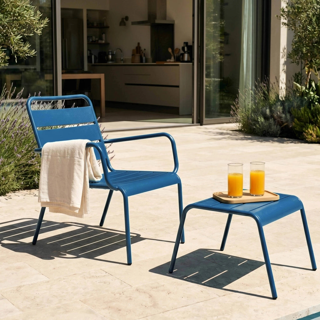 Oviala - Poltrona relax e poggiapiedi in metallo blu pacifico