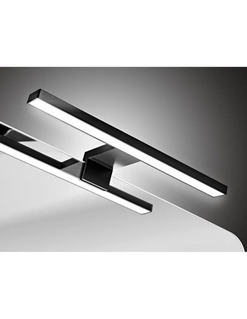 Illuminazione LED per specchio da bagno nero 30cm IP44 con interruttore