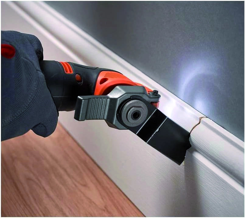 Black+Decker UTENSILE MULTIFUNZIONE A BATTERIA BDCOS18D1K-QW 18 V 1 batteria 1,5 Ah con accessori