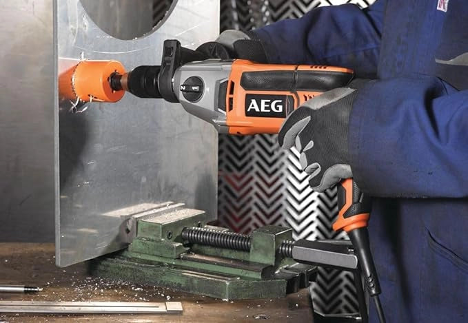 TRAPANO A PERCUSSIONE 'SB2E 1100 RV' AEG 1100 Watt - AEG POWERTOOLS