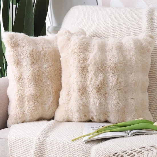 Set di 2 cuscini in piuma soffice, decorativi, con copriscufo in pelle di lana. Cuscini di lusso per divano, camera da letto, beige, 55x55 cm.