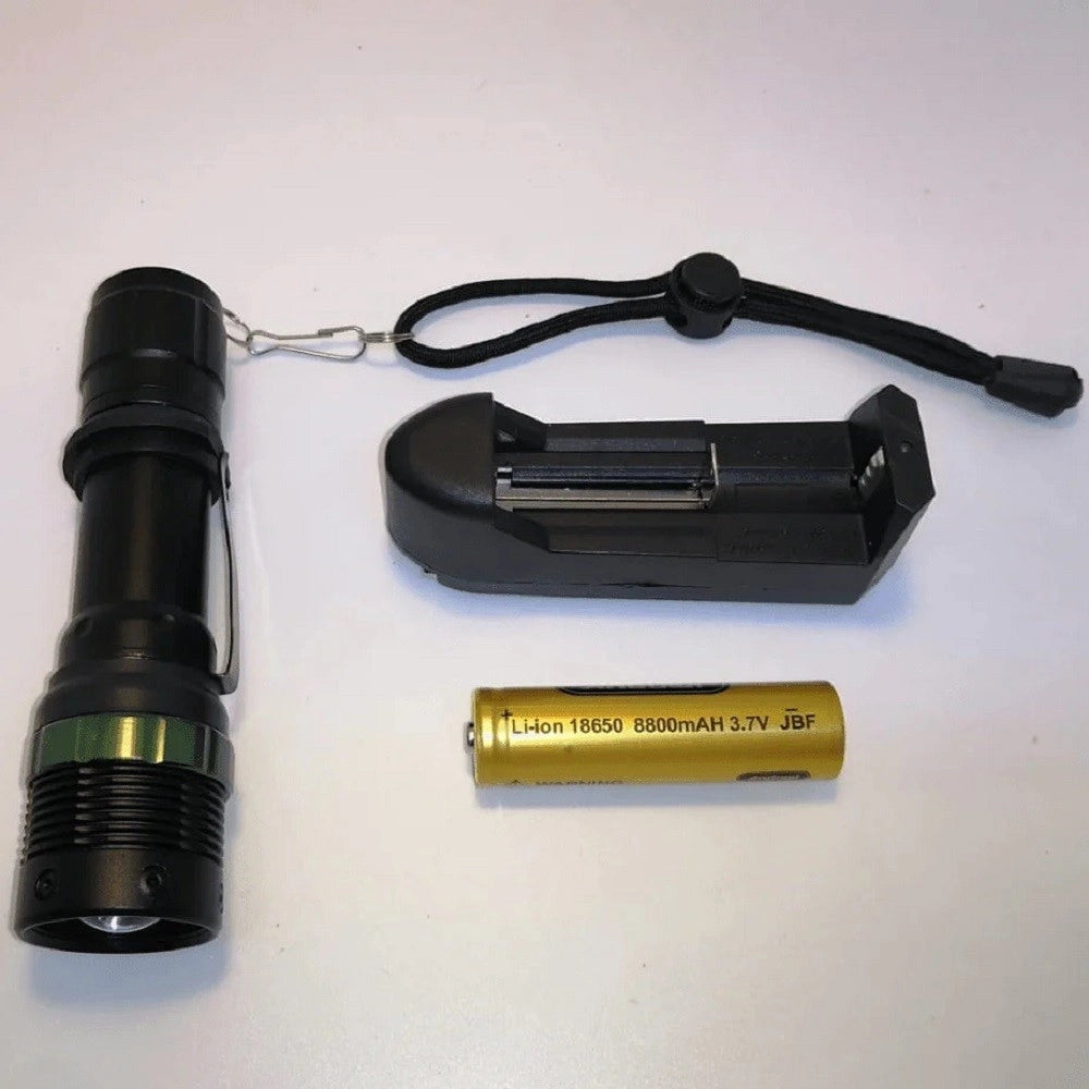 Trade Shop - Torcia Ricaricabile Super Potente Per Camping Pesca Notturna Caccia 30w Q-5101 -