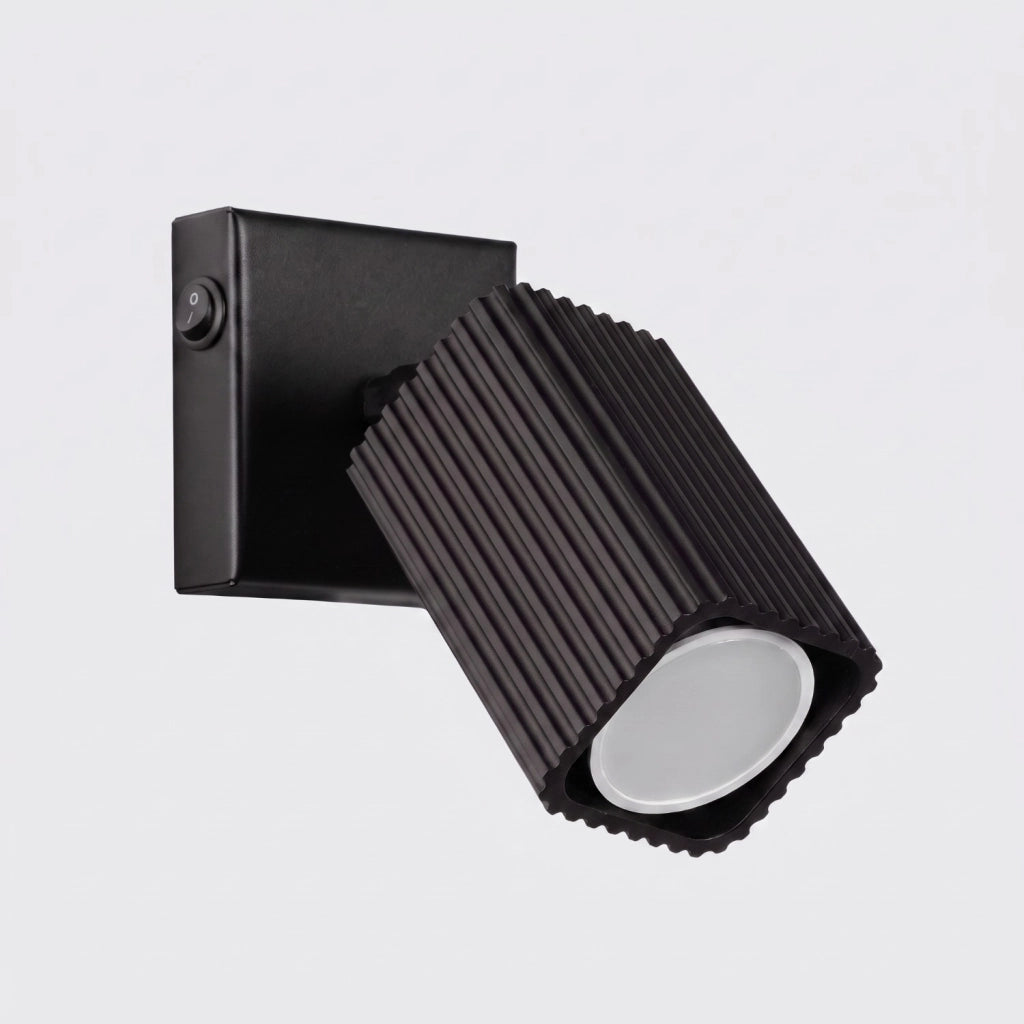 Applique RAYO nera con interruttore