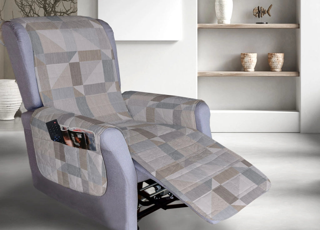 Copripoltrona Reclinabile Trapuntata Atene Poltrona Relax Astratta Linea Pensieri Delicati - Poltrona - Beige