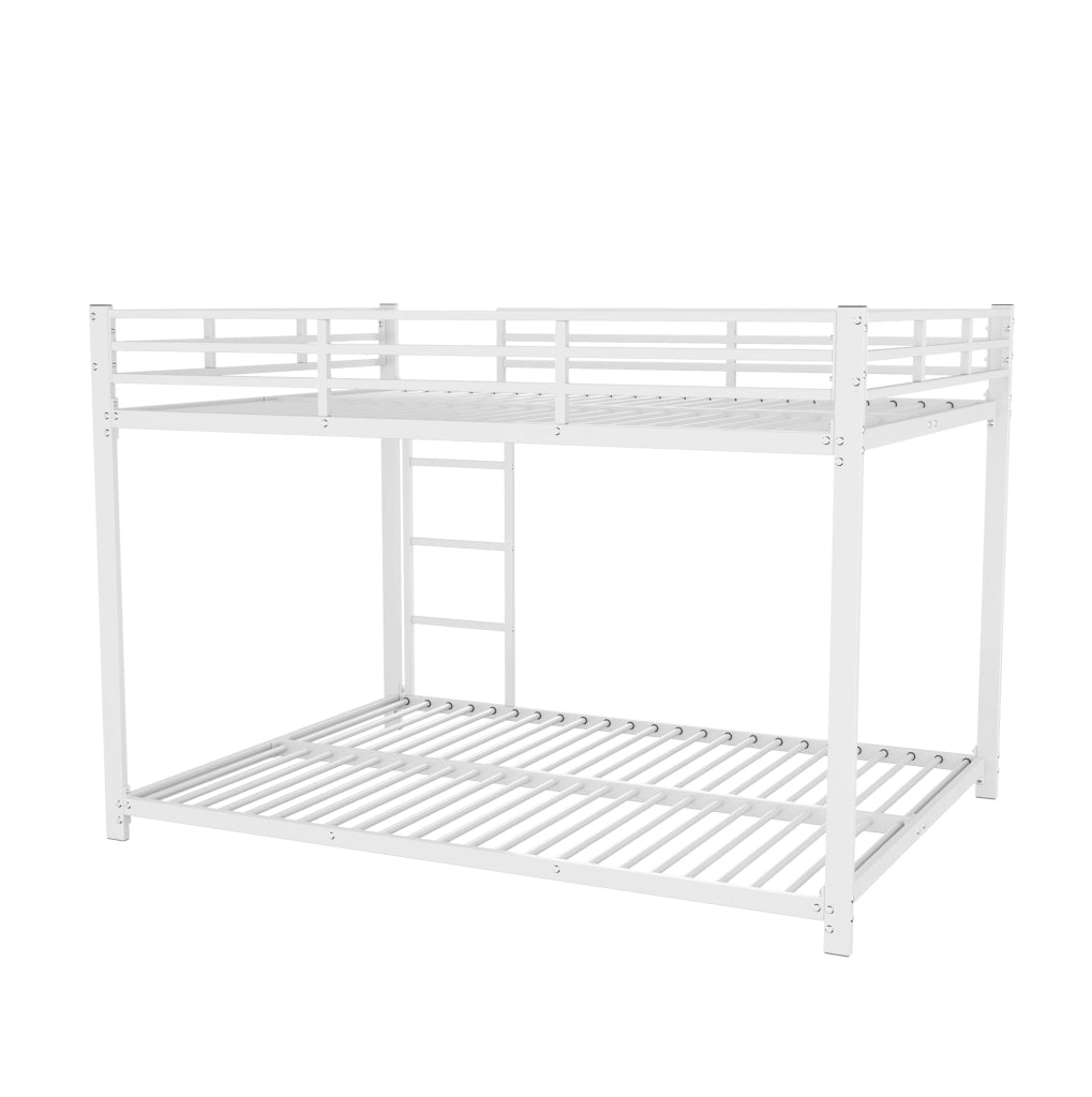 Letto a castello 140x200 cm salvaspazio; struttura stabile; metallo bianco