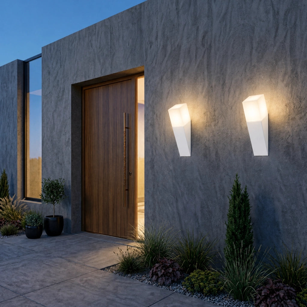 Applique da Esterno E27 Nero IP44 Lampada Parete Moderna Diffusore Opaco 12W Max Illuminazione Giardino Ingresso Facciata
