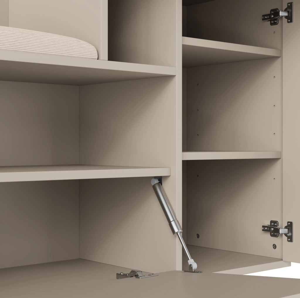 Mobile ingresso con specchio; seduta imbottita; ripiani regolabili e ganci; 110 x 37 x 185;5 cm; beige e crema