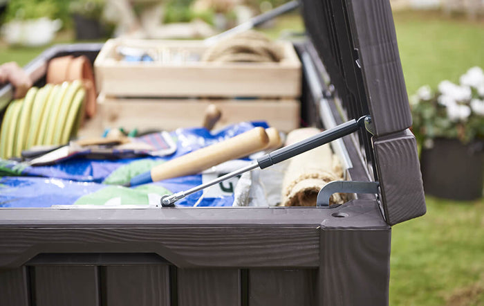 Baule Cassapanca da Esterno 155x64,4x72,4 cm in Resina Keter Rockwood Marrone