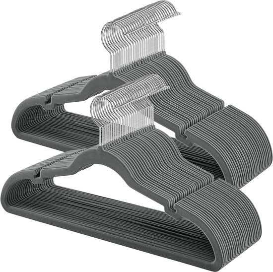 Hanger per abito in velluto grigio CRF029G05 con antiscivolo