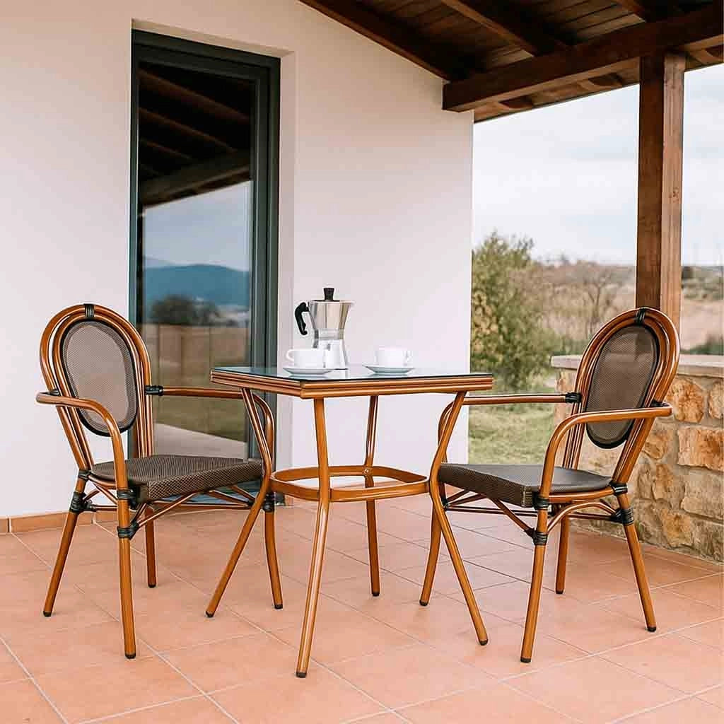 Set tavolo e 2 sedie marrone, tavolo: 70x70x72. sedia (2): 55x58x88