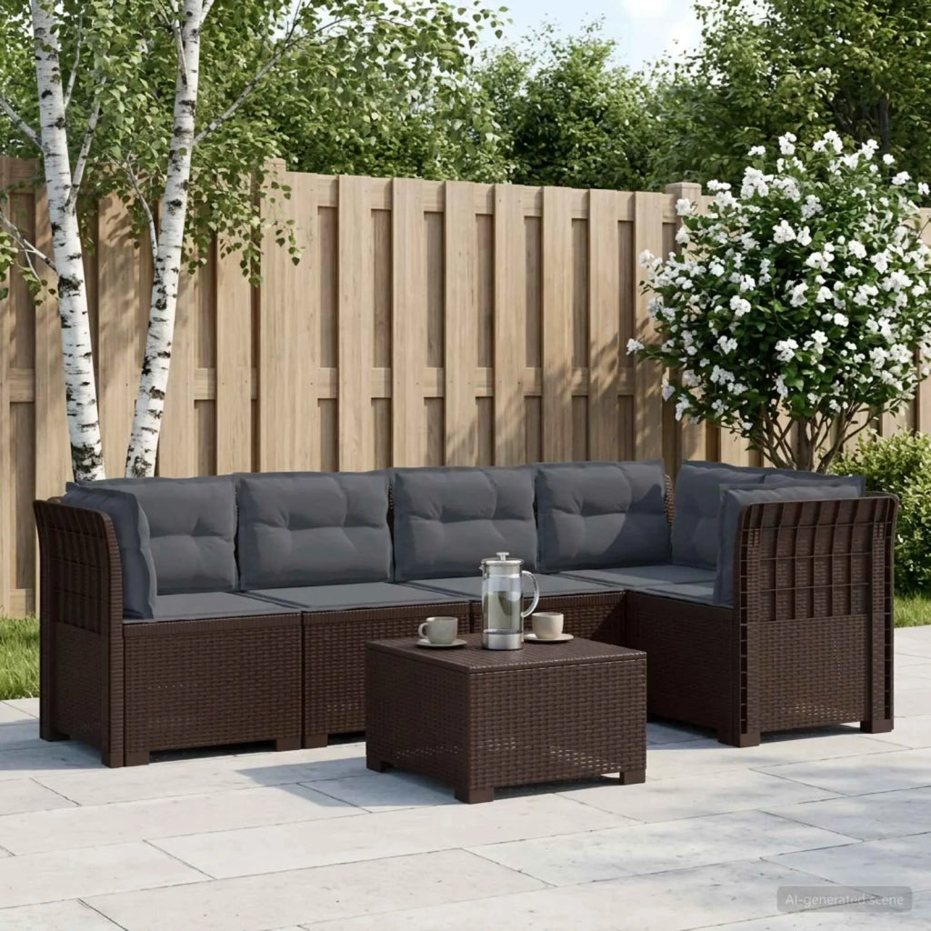 Divano da Giardino 5 Posti con Cuscini Stile Rattan PP Marrone 3444057