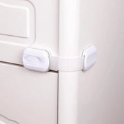 Kit di sicurezza per bambini per sigillare (8 pezzi) slot per armadi e cassetti - Adesivo con massima aderenza 3M - Babyproofing sicuro per armadi e cassetti con protezione per bambini slot per cassetti