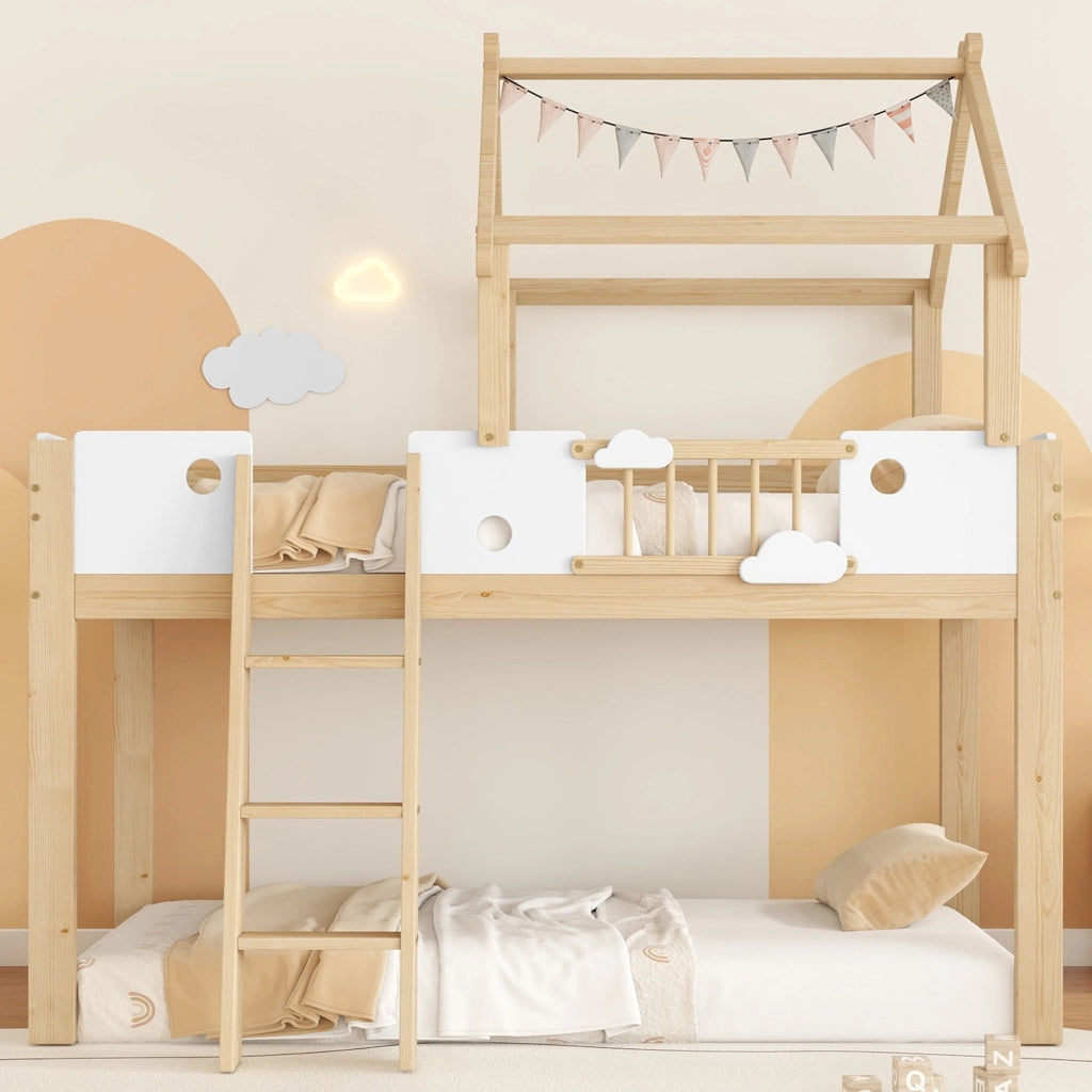 Letto a castello bianco e naturale con protezione anticasco e scala inclinata 90x200cm