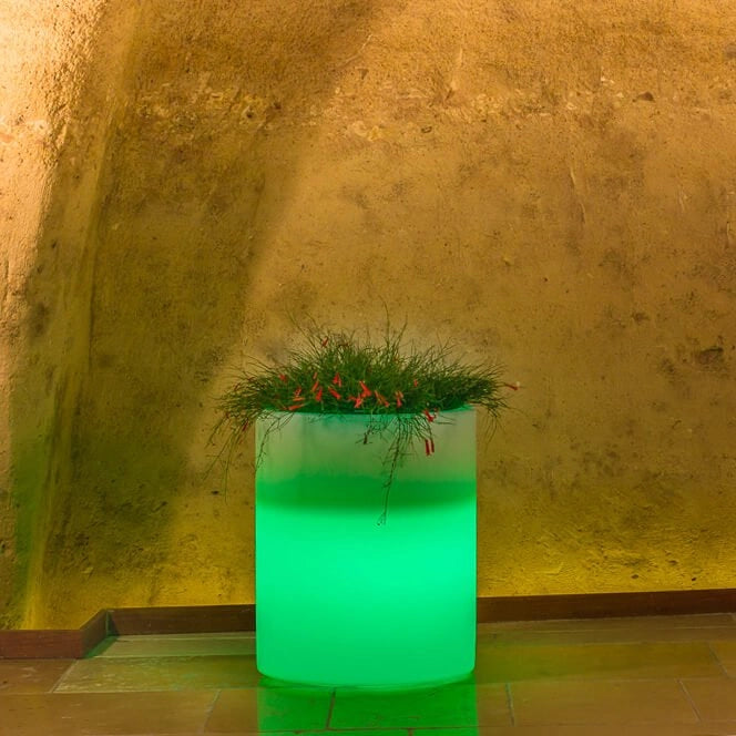 Vaso luminoso RGB con pannello solare cm 50x50x40 - ERIC