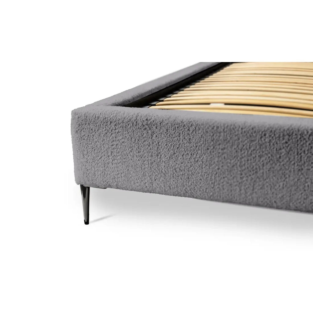 Letto MILLIO – Grigio antracite – 180x200 cm – Tessuto bouclé chenille – Rete inclusa – Comfort alberghiero 5 stelle