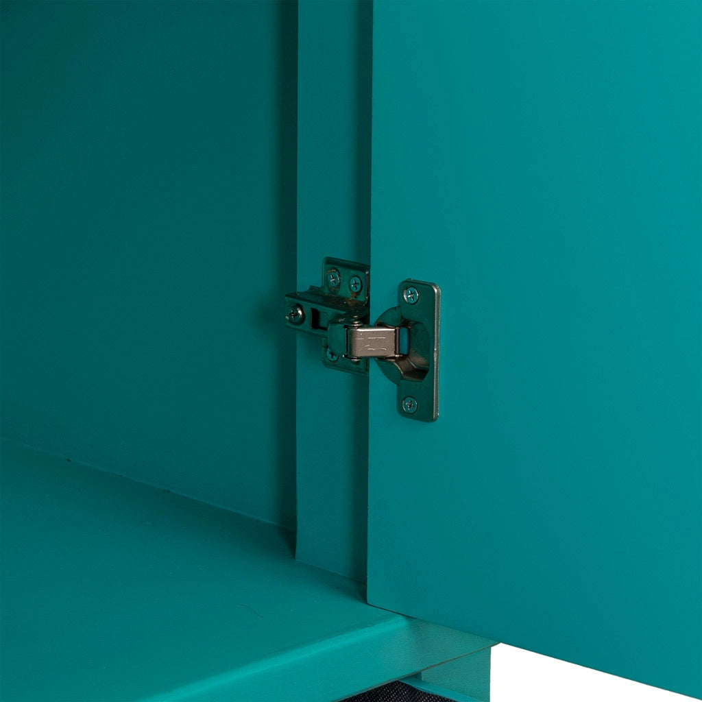Armadio in legno con 4 cassetti e 2 porte 63x26x100