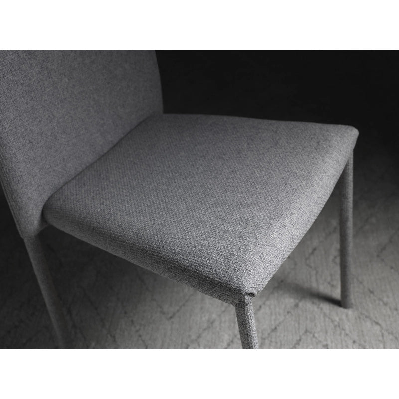 Sedia in tessuto easy-clean Gambe in metallo rivestito in tessuto in tinta Leda 42cm X 52cm H 96cm Stones
