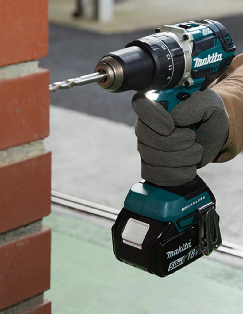 MAKITA Kit MK307 (DHP484 + DHR171 + DGA504 + 2 x 5,0 Ah + DC18RC + LXT600)