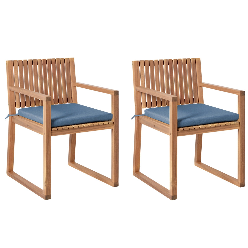 Set di 2 sedie da pranzo da giardino per esterni in legno d'acacia con cuscini blu resistente agli agenti atmosferici dal design classico
