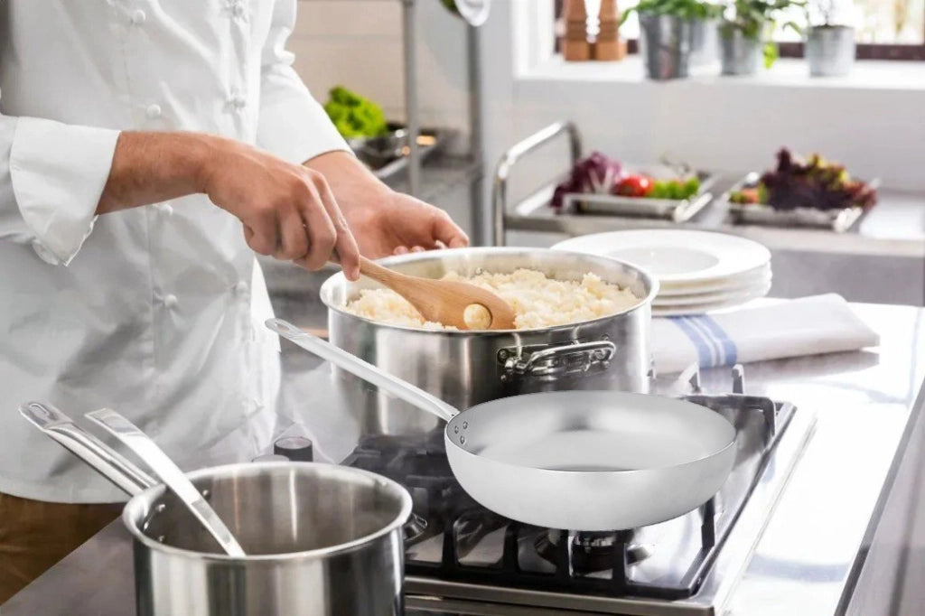 SALTAPASTA CON MANICO IN METALLO 'WHITE LINE' Ø cm 40x9h - PENTALUX
