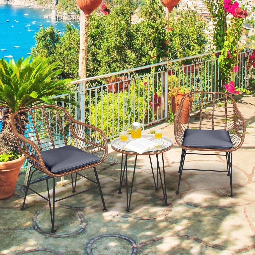 Set di 3 mobili da giardino in rattan, 2 sedie in rattan con cuscino e tavolino in vetro temperato, set da balcone per balcone, terrazza, giardino, marrone