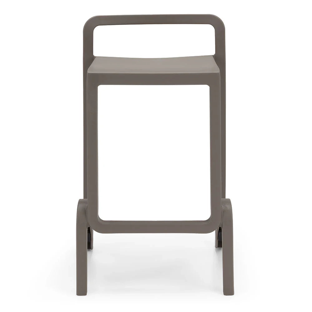 Set 4 sgabelli in polipropilene EOLO altezza seduta 65cm, impilabile, idrorepellente, resistente ai raggi UV, design moderno e innovativo, ideale per la cucina, la veranda o giardino colore Bianco