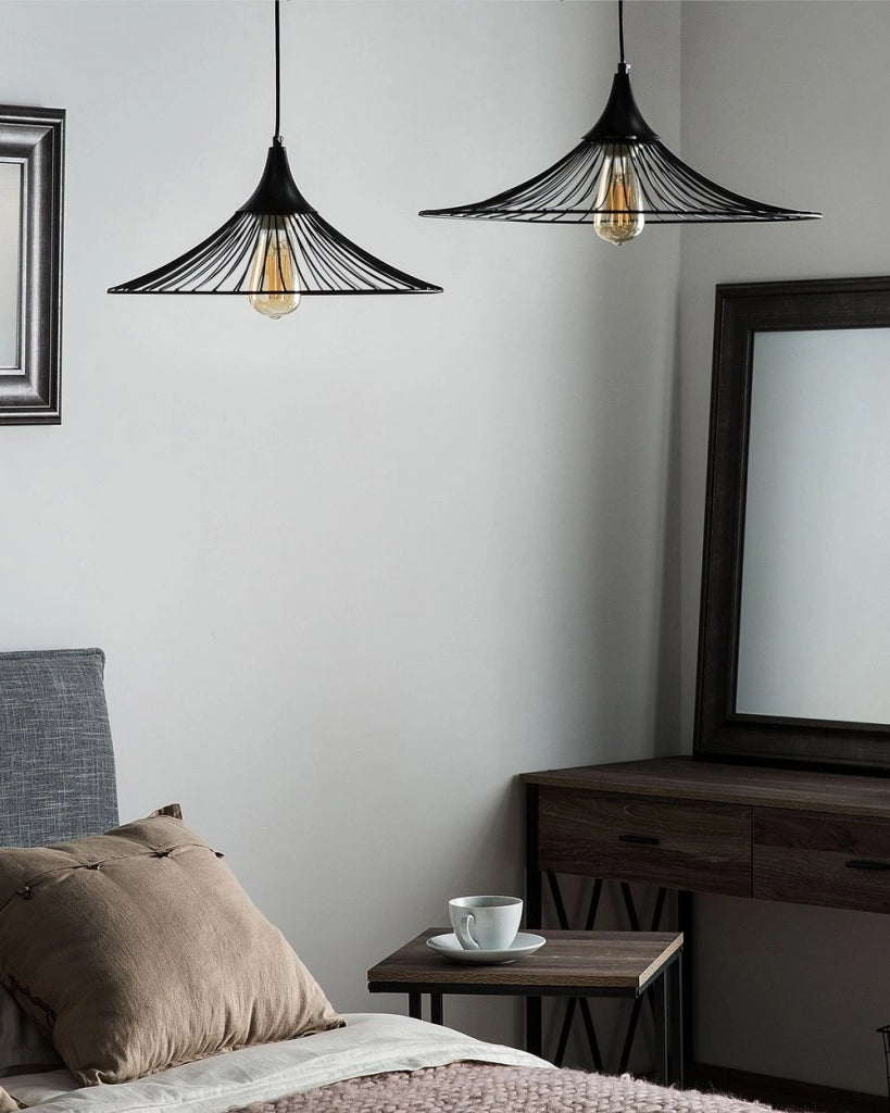 Lampada Color Nero con Paralume metallo in Filo Design Industriale