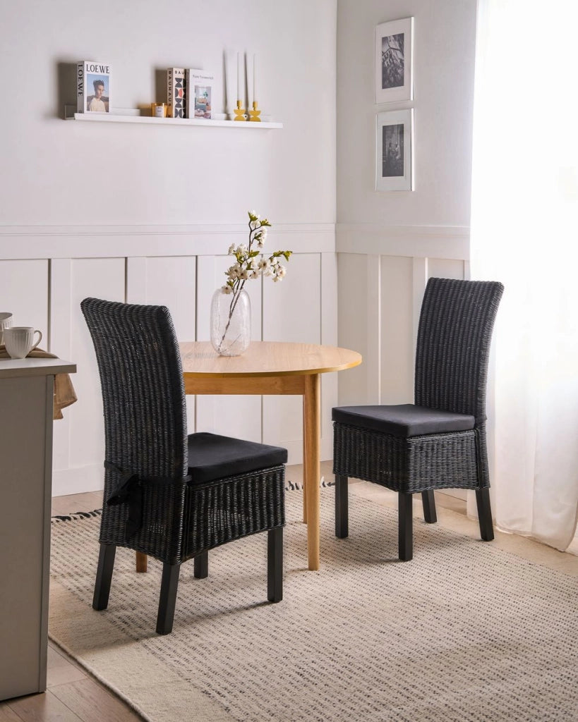 Set di 2 sedie da pranzo in rattan intrecciato con schienale alto per soggiorno colore nero