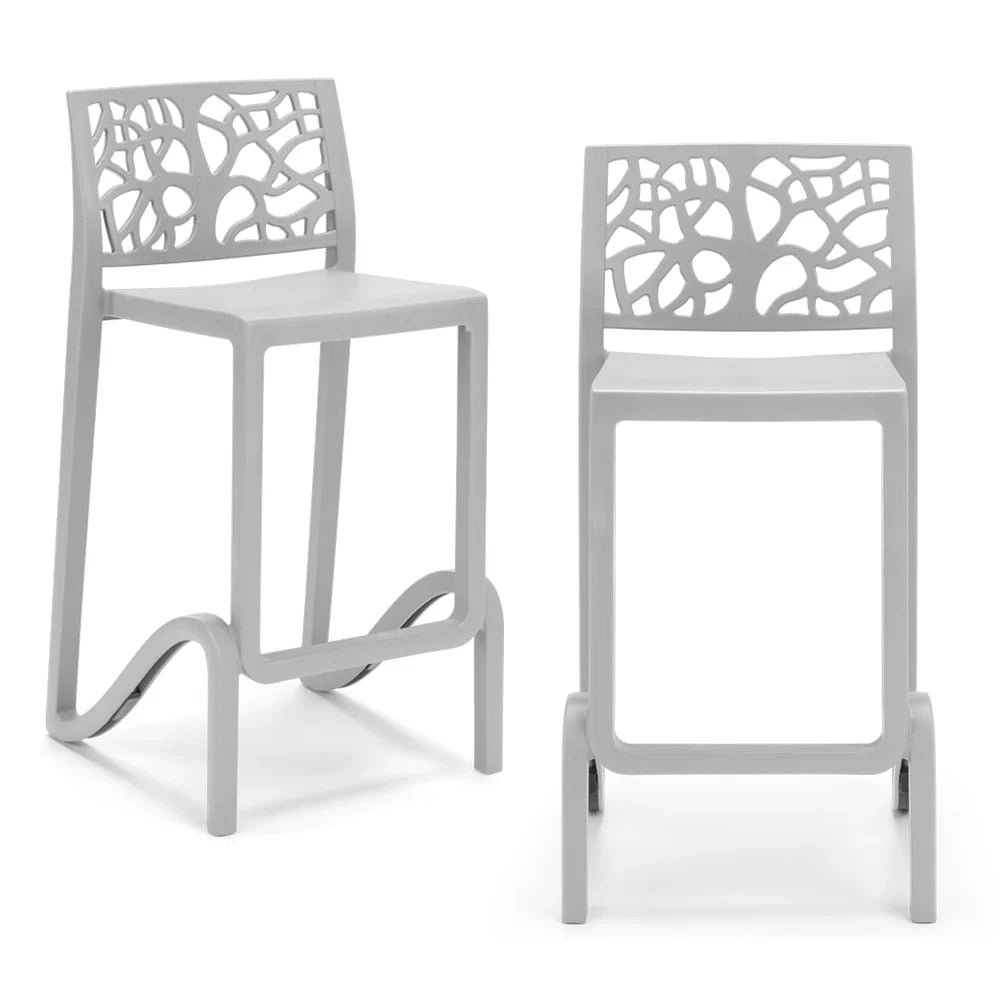 Set 2 sgabelli in polipropilene TETI altezza seduta 65cm, impilabile, idrorepellente, resistente ai raggi UV, design moderno e innovativo, ideale per la cucina, la veranda o giardino colore Bianco
