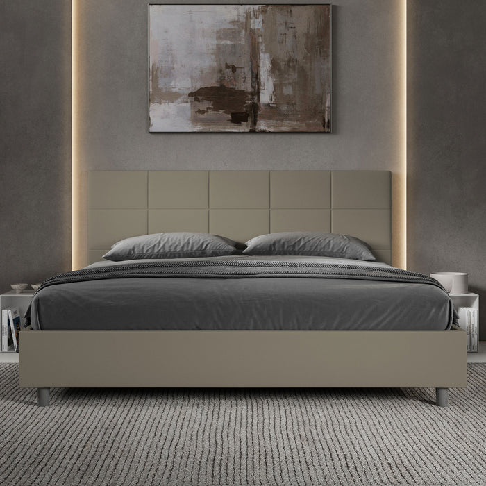 Letto Matrimoniale King Size 180x210 cm con Rete e Contenitore Imbottito in Similpelle Mika Cappuccino