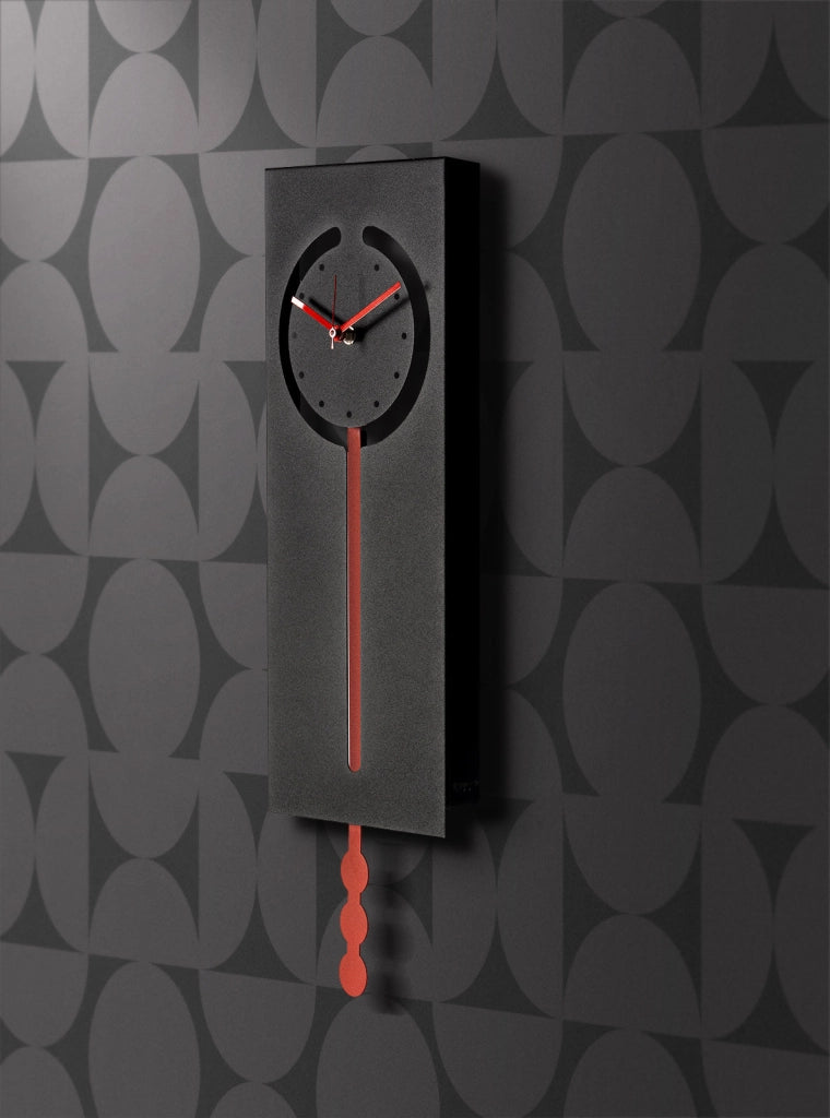 Orologio a pendolo Omega Nero,oro laccato