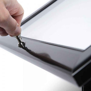 Espositore a Leggio con Piantana 29x47,7x2,3 cm in Alluminio con Led Porta Menù Nera