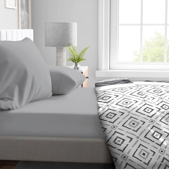 Lenzuolo con angoli - HOME LINGE PASSION - HP71773 - 180 x 200 cm + cuffia 30 cm - Microfibra - 82 g - Grigio chiaro