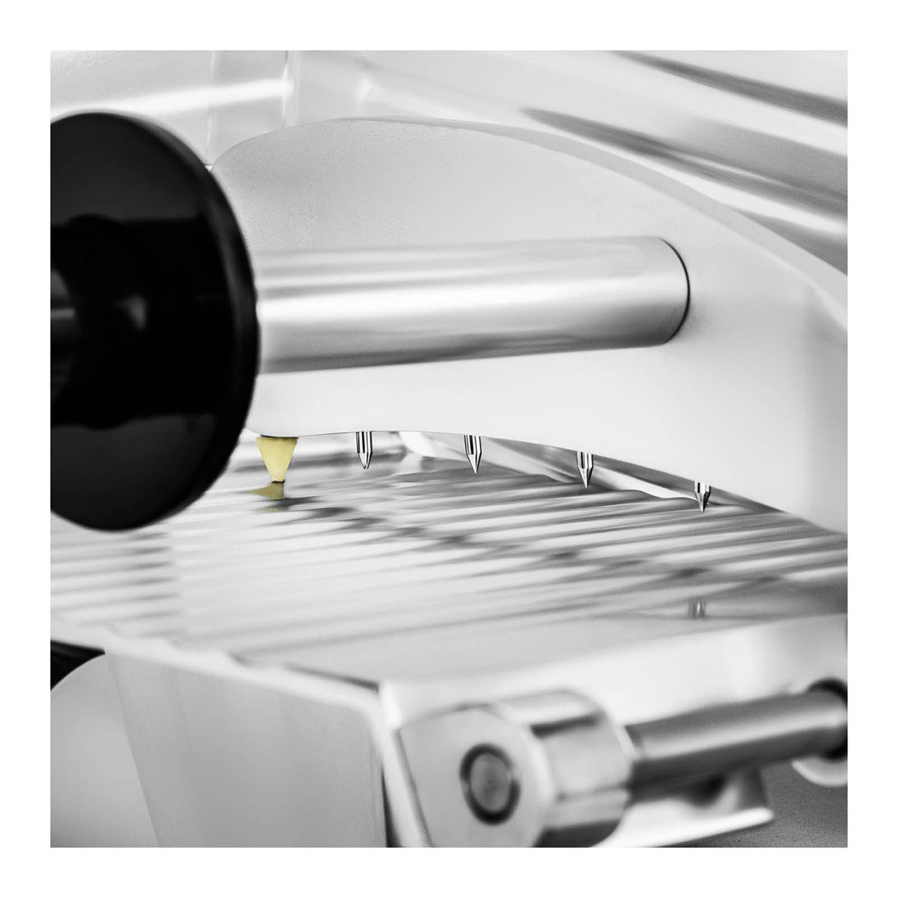 Affettatrice universale multiuso per prosciutto con affilalama diametro 250 mm 0/8 mm 14_0003857