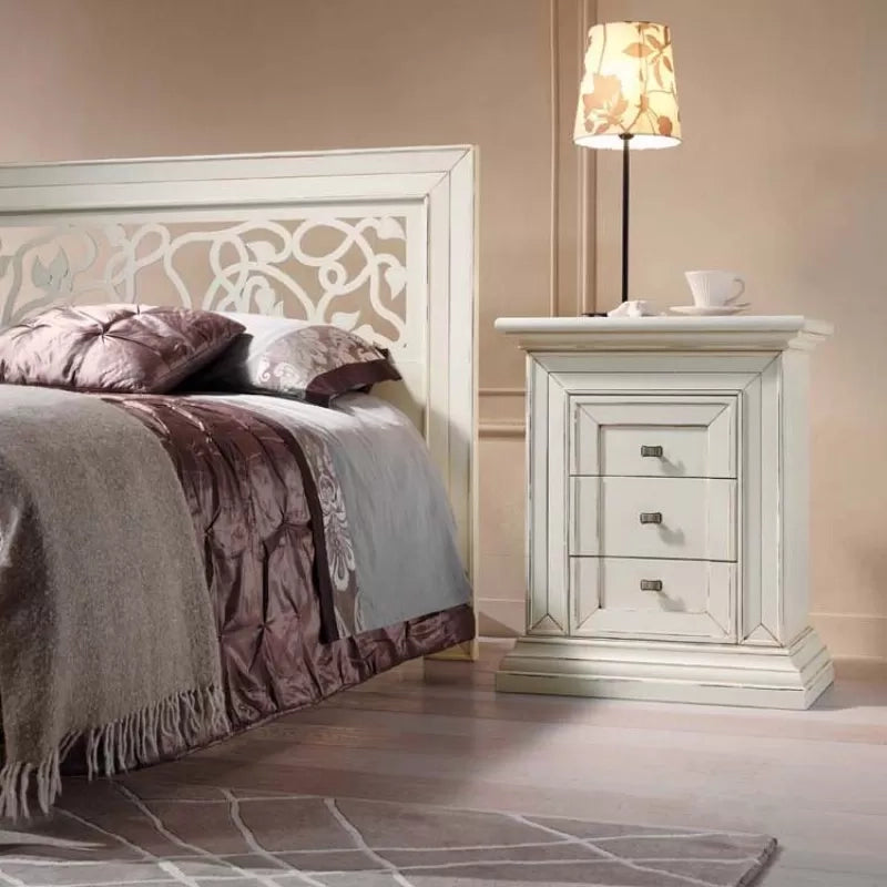 Letto arte povera traforato legno shabby bianco anticato 183x210x117 - Mobili 2G