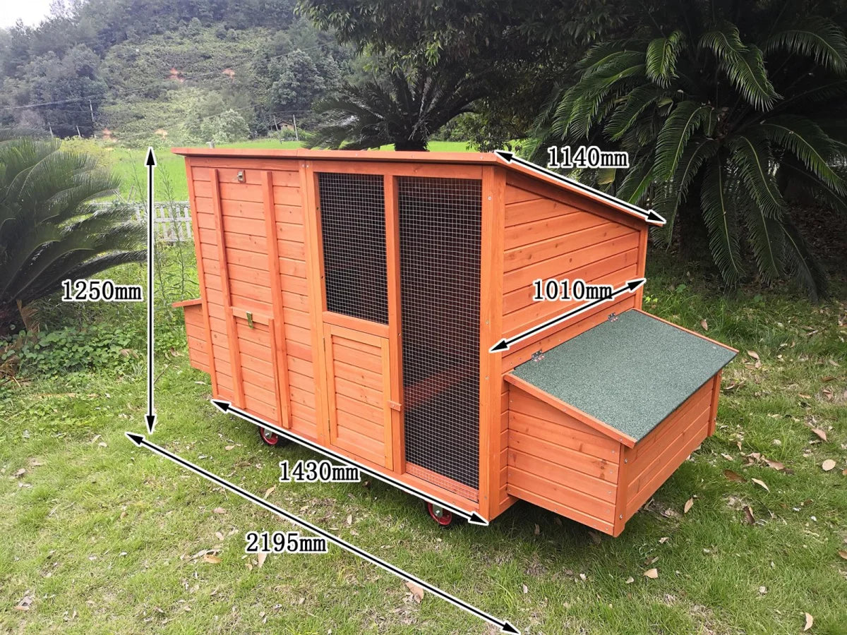 Pollaio, pollaio, pollaio su ruote, pollaio