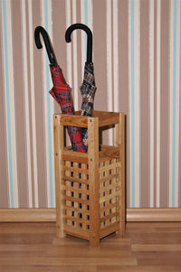 Portaombrelli in legno di noce, design a traliccio