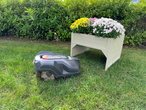 Aiuola rialzata e garage per robot tosaerba in legno di abete rosso, resistente alle intemperie, inclusa fioriera 79 x 73 x 56 cm