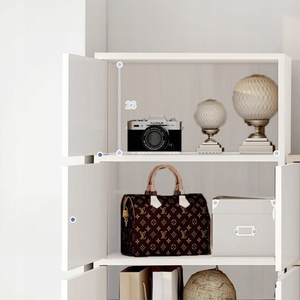 Moderno e capiente comò bianco in stile scandinavo loft retrò con ripiano