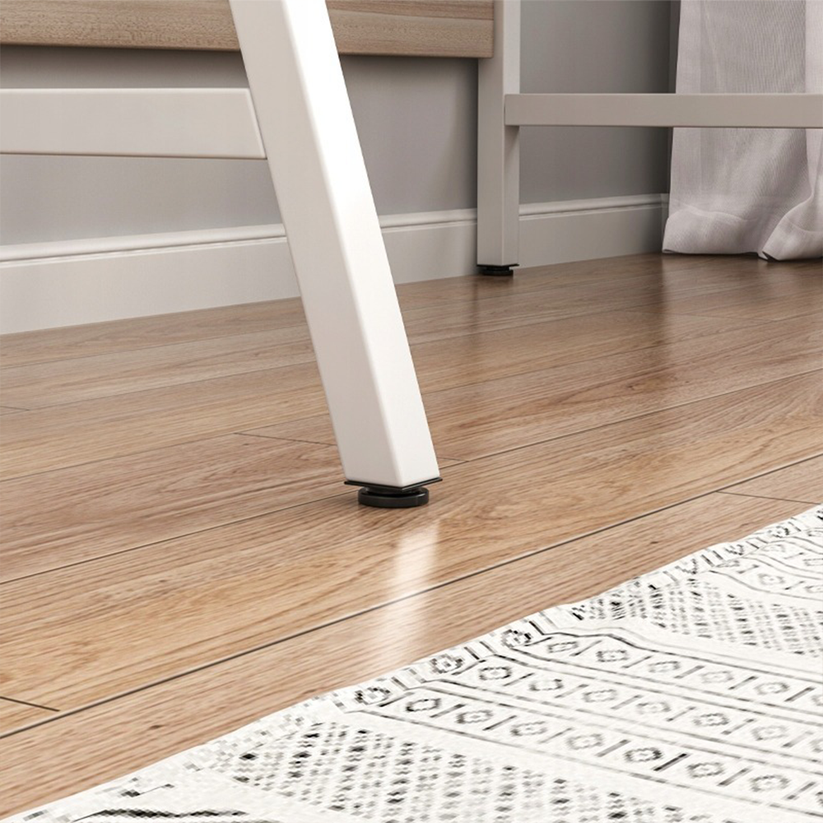 Scrivania 81x50x100 cm in finitura marrone, compatta e funzionale.