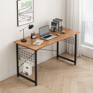 Scrivania per computer con ganci, stile Loft industriale, finitura rustica marrone.