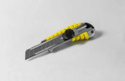 TAGLIERINO 18MM C/ROTELLA ACCIAIO/GOMMA - AKIFIX
