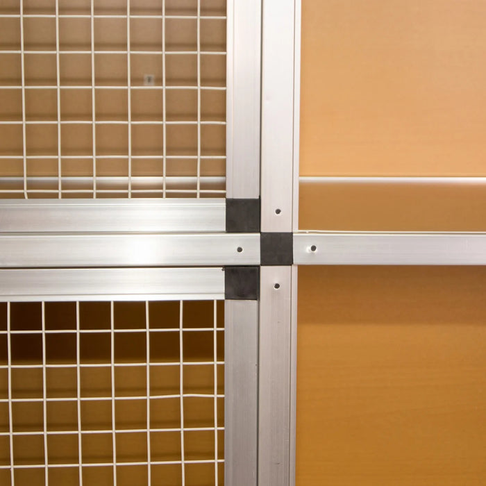 Conigliera di alta qualità con 6 box per conigli, piccioni e altri piccoli animali