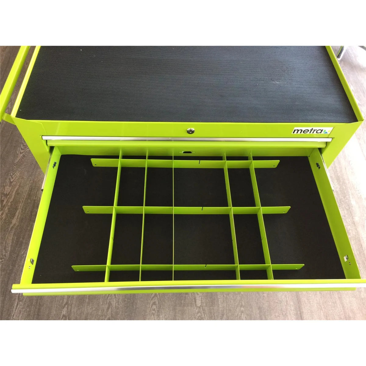 Carrello portautensili largo, 7 cassetti S47, colore verde
