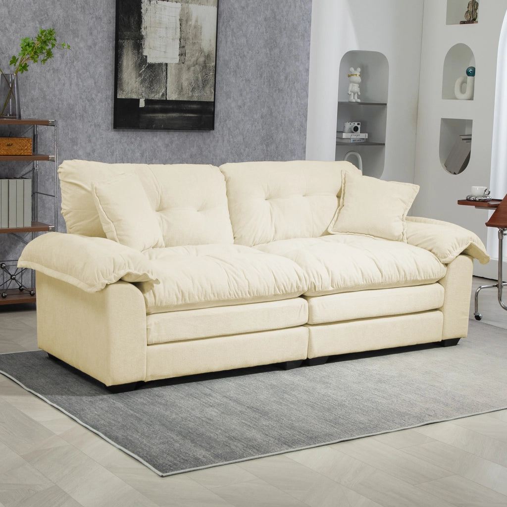 Divano in ciniglia con cuscini e seduta profonda in memory foam, struttura stabile beige