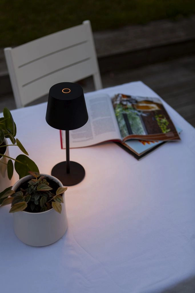 Lampada da tavolo esterna LED 1,1W batteria IP54 nera Lutec ROBLE