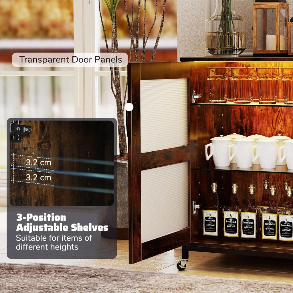 Armadietto per vino con illuminazione, armadio da bar con ruote, armadietto per vino e porta vetro, cucina con ripiani regolabili, credenza industriale