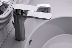 Rubinetto miscelatore per lavabo infinity