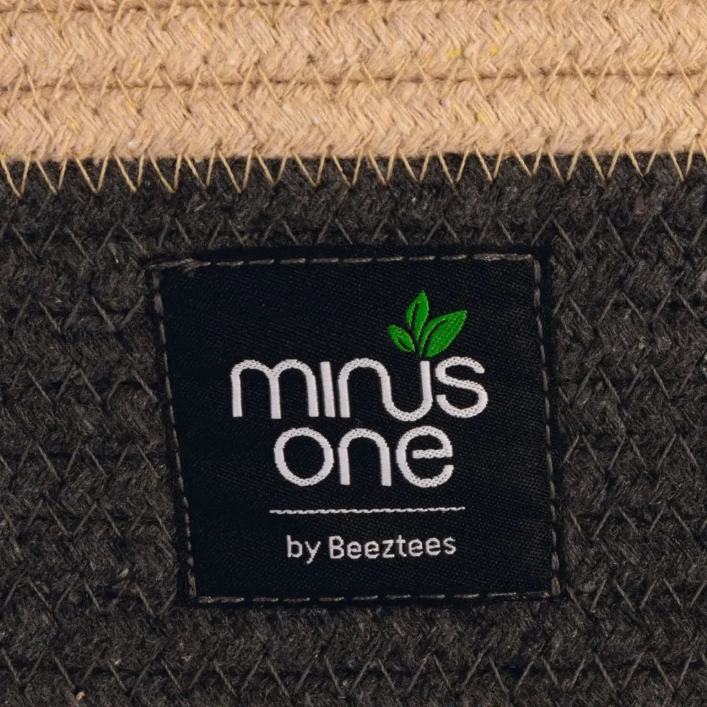 Beeztees Cuccia per Gatti Minus One Xana 45x14cm Grigio e Marrone 444516