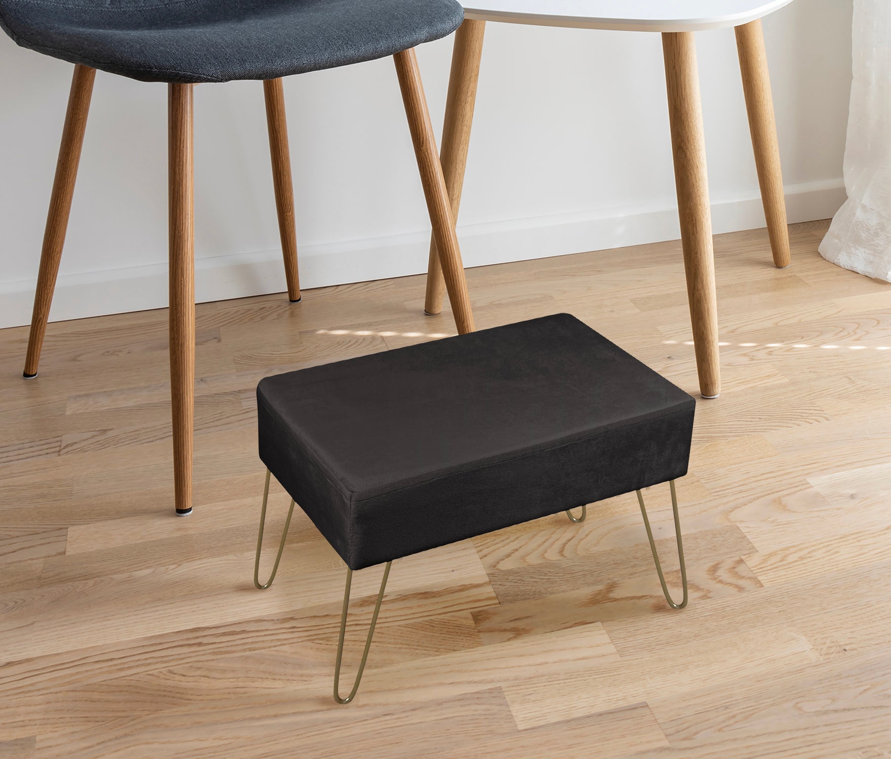 Pouf Poggiapiedi In Velluto Con Gambe Dorate Elegante Imbottito Sgabello Per Toeletta Mobile Trucco Ottomano Ingresso Tavolino Camera Da Letto Soggiorno Salotto  - Nero - Rettangolare